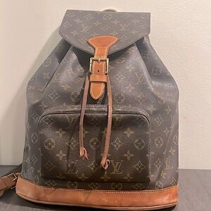 Authentic LOUIS VUITTON monogram Montsouris GM Backpack SD0916